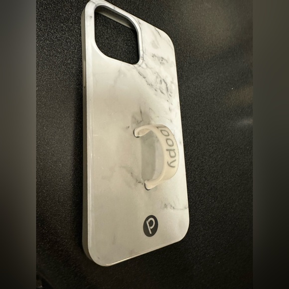 IPhone 12 Pro Max Loopy case - Picture 7 of 11